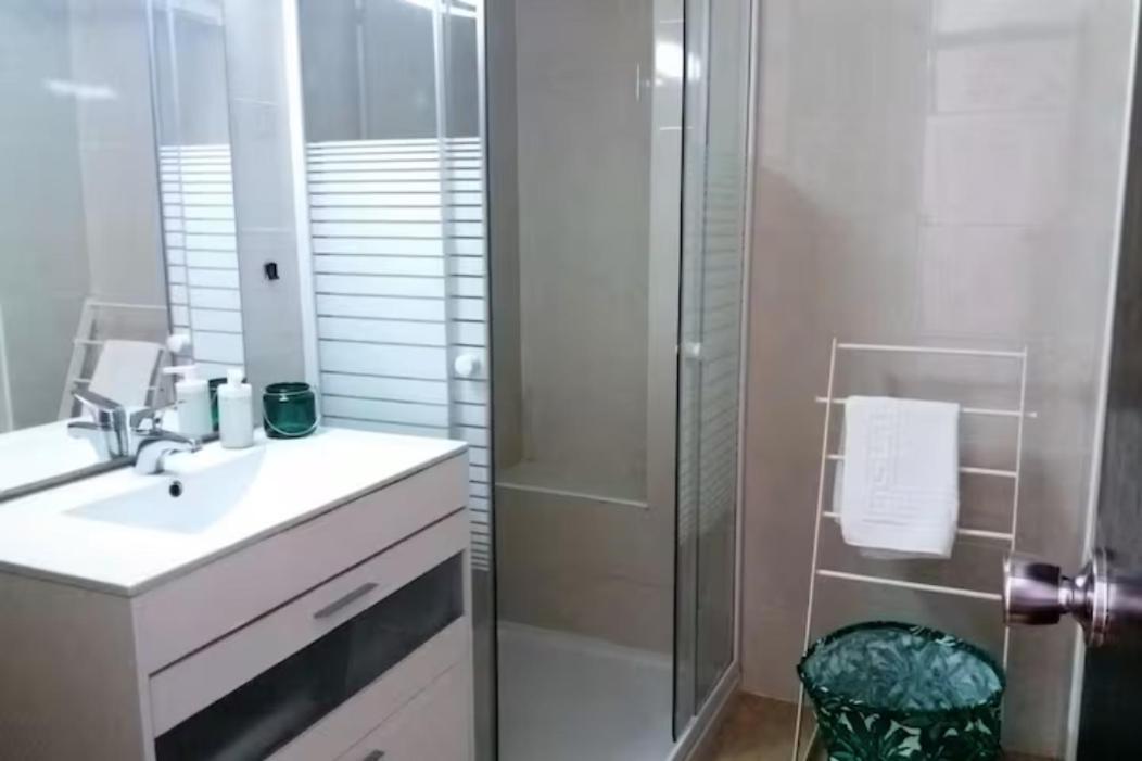 Hub Hostel Sevilla Bagian luar foto