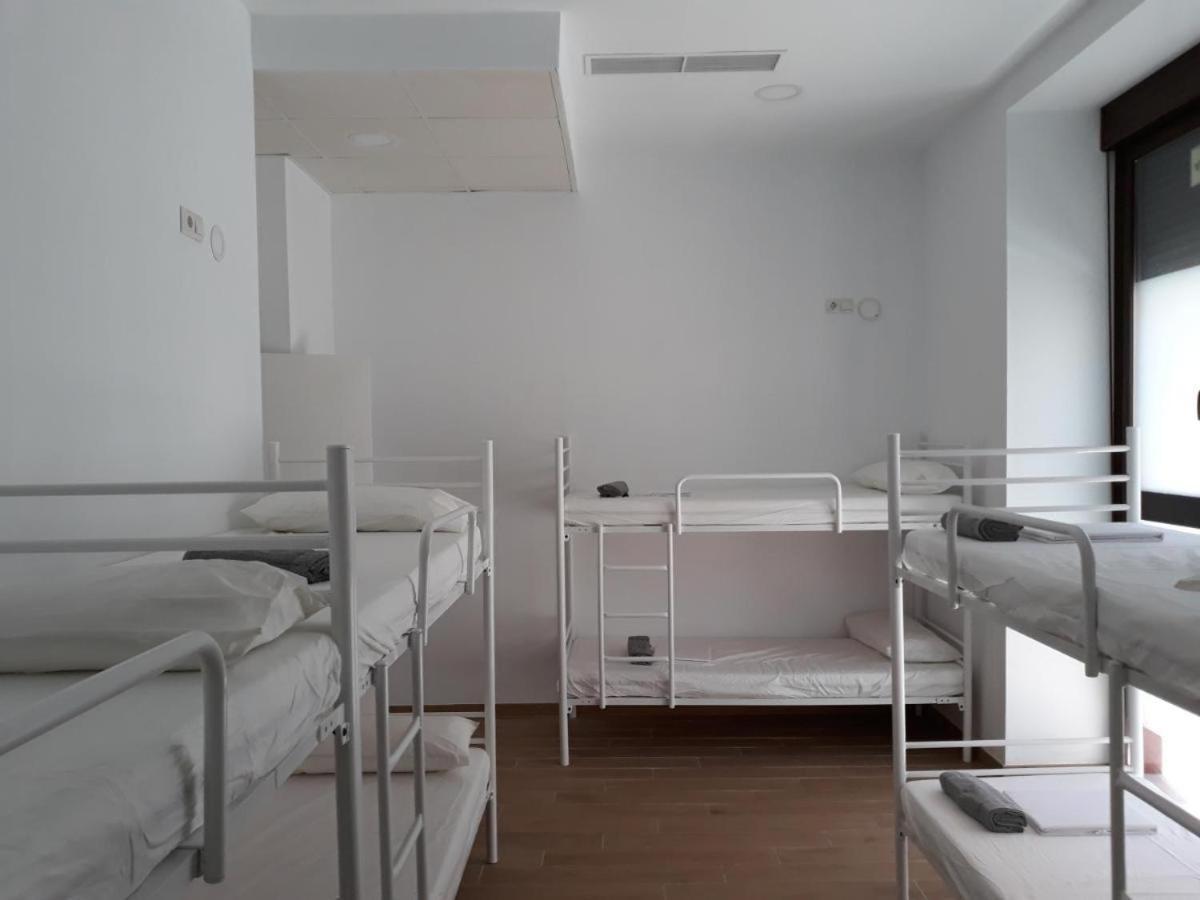 Hub Hostel Sevilla Bagian luar foto