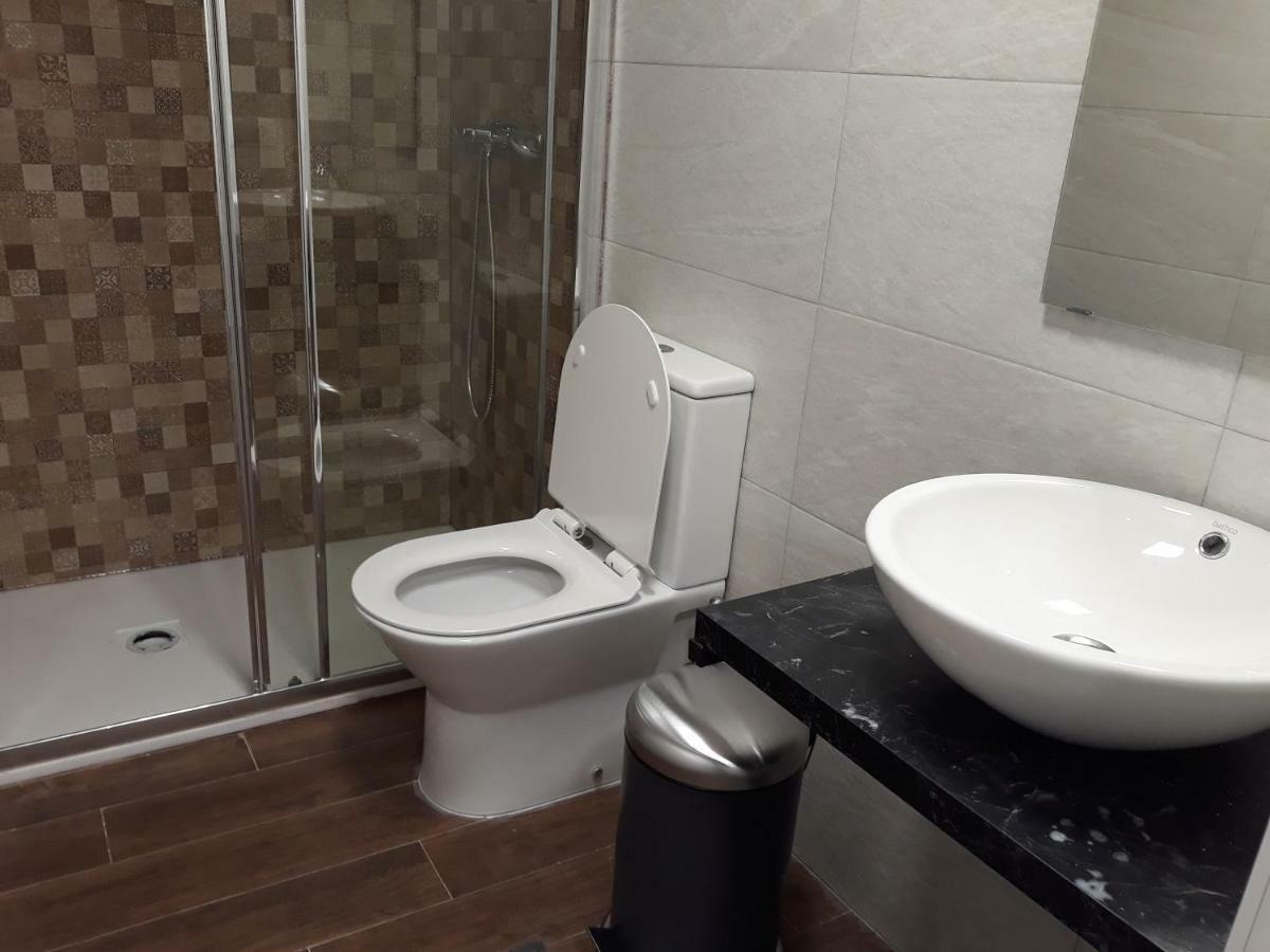 Hub Hostel Sevilla Bagian luar foto