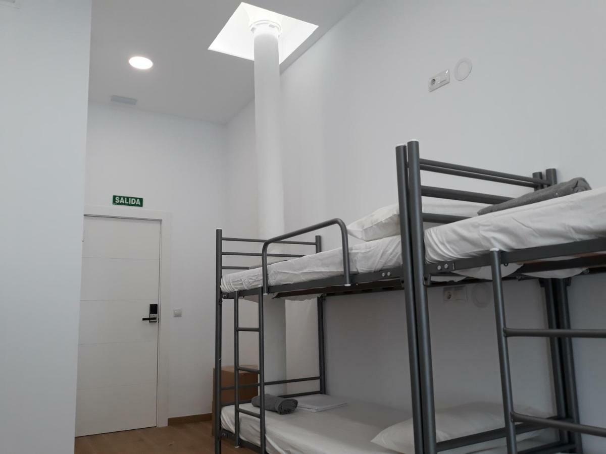 Hub Hostel Sevilla Bagian luar foto