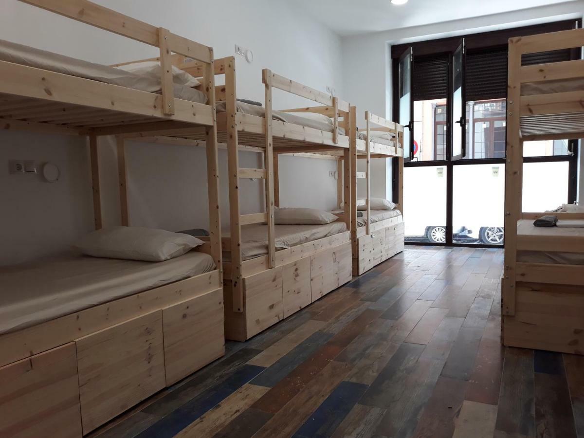 Hub Hostel Sevilla Bagian luar foto